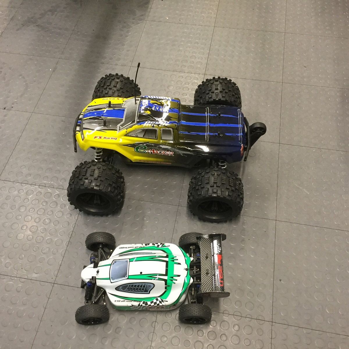 E-Hacker 4x4 Børsteløs Monster-Truck 1:8 – 80 km/t RC Bil