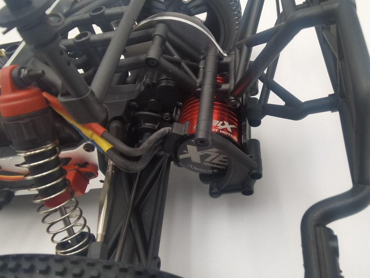 Arrma 1/10 Fury BLX Børsteløs RC Bil – 96 km/t, RTR