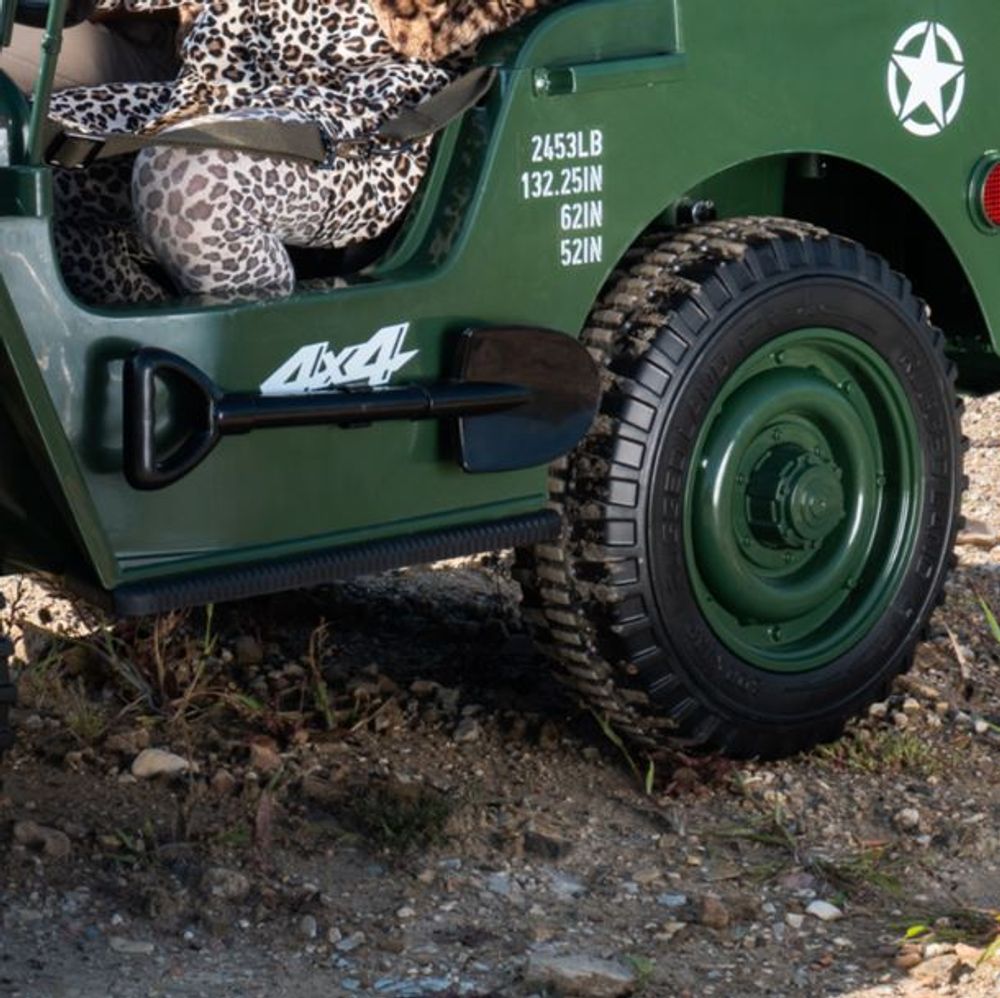 Willys jeep - Elektrisk barnebil - 3 seter -180 watt